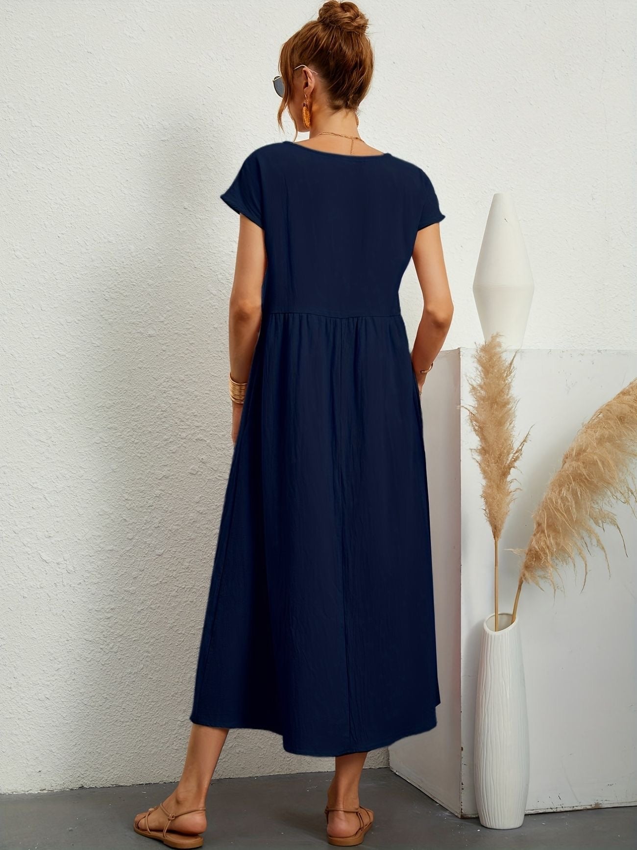 Greta | Elegant linen dress